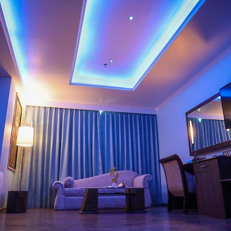 The Quilon Beach Hotel And Convention Center Kollam Eksteriør billede