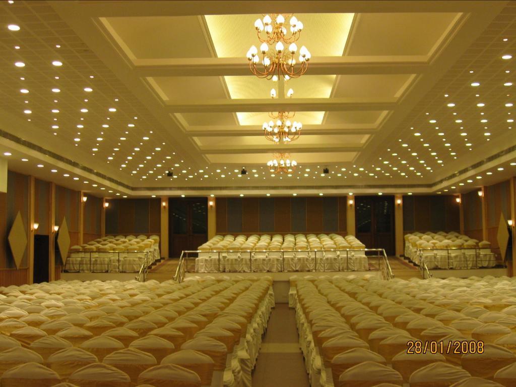 The Quilon Beach Hotel And Convention Center Kollam Eksteriør billede