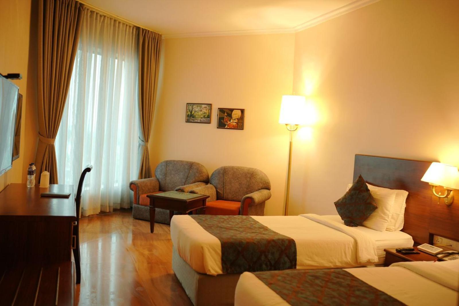 The Quilon Beach Hotel And Convention Center Kollam Eksteriør billede