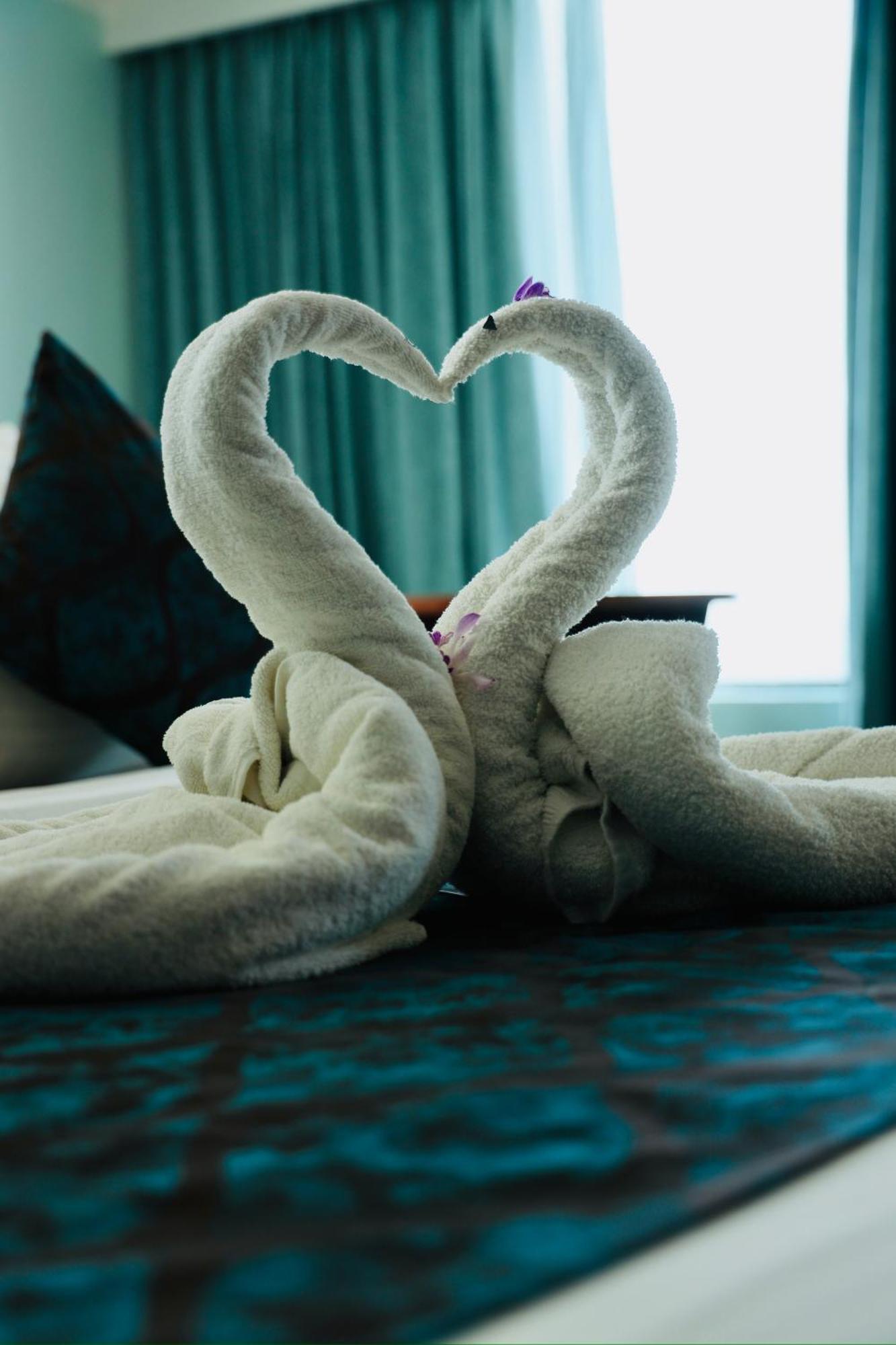 The Quilon Beach Hotel And Convention Center Kollam Eksteriør billede